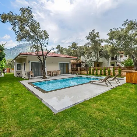Villa Unique, Natural And Peaceful....